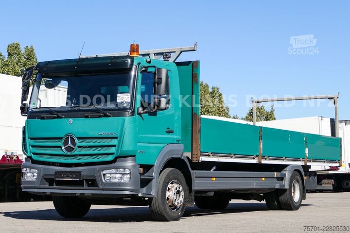 Plato nákladné auto MERCEDES-BENZ Atego 1527 Pritsche Bordwände Euro 6