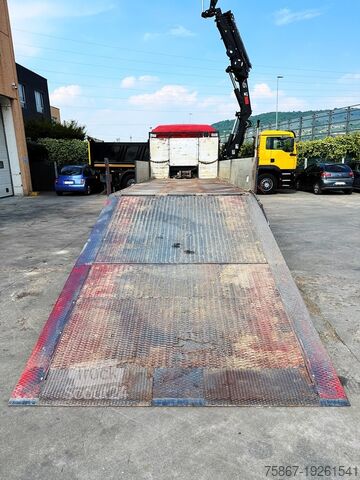 Nákladní automobil s pevnou korbou MAN 19.314