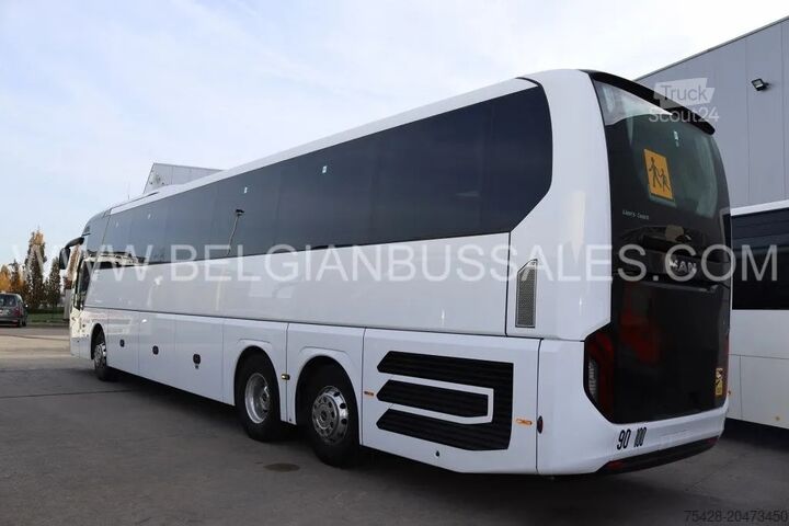 Coach MAN LION'S COACH R08