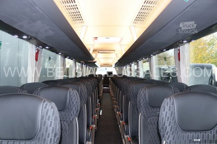 Coach MAN LION'S COACH R08