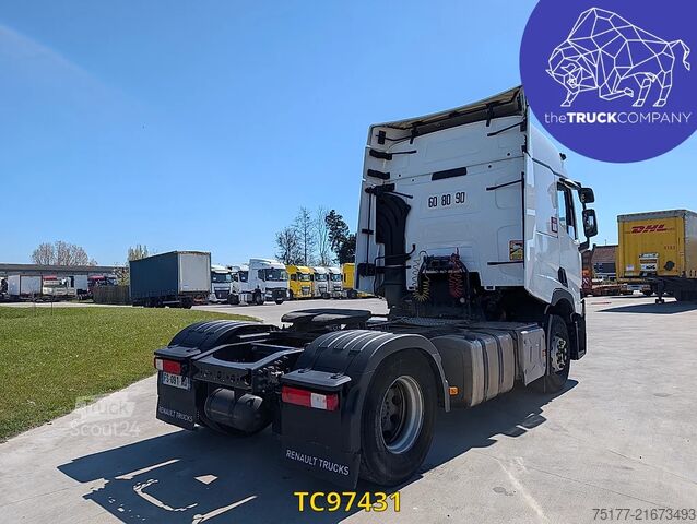 Estándar-SZM Renault T 440