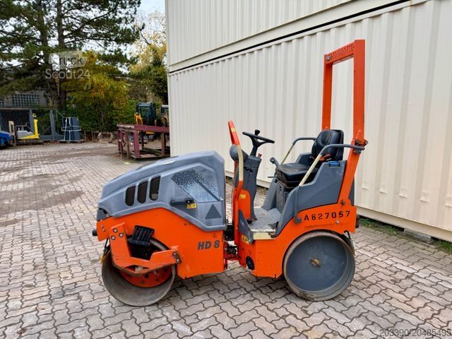 Single drum roller HAMM HD8VV / 2017 BJ / 785 H / 1.580 KG