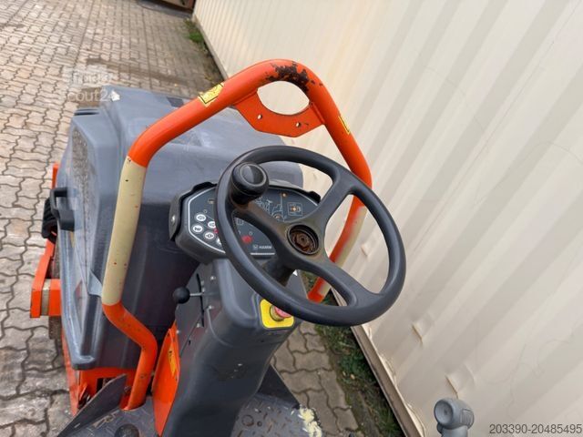 Single drum roller HAMM HD8VV / 2017 BJ / 785 H / 1.580 KG
