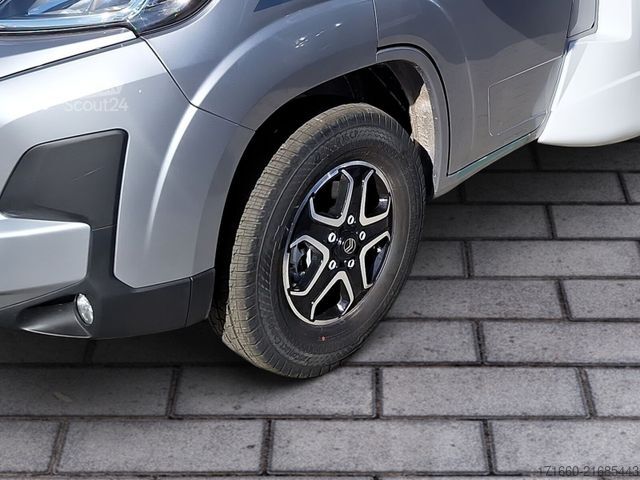 Félintegrált lakóautó CARADO T 135