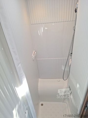 Félintegrált lakóautó CARADO pro+ V 337 Combi 6 E, Automatik