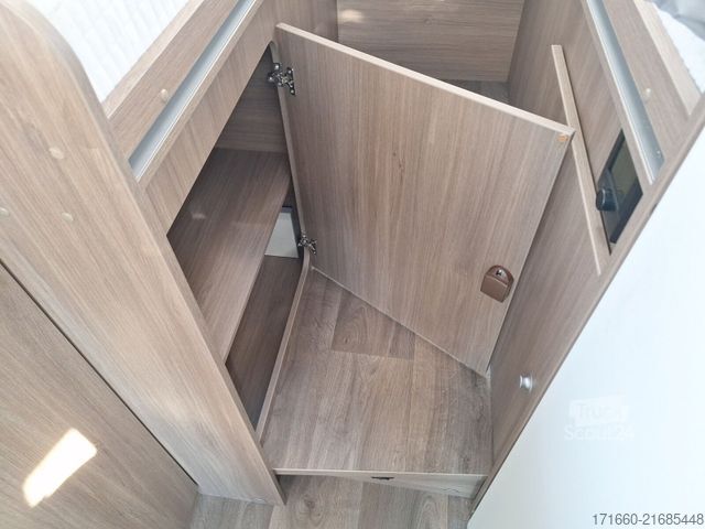 Félintegrált lakóautó CARADO pro+ V 337 Combi 6 E, Automatik