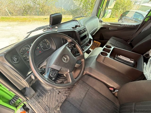 Camion plateau avec bâche MERCEDES-BENZ MB 1624L Atego Tautliner/Lbw, 1 Liege