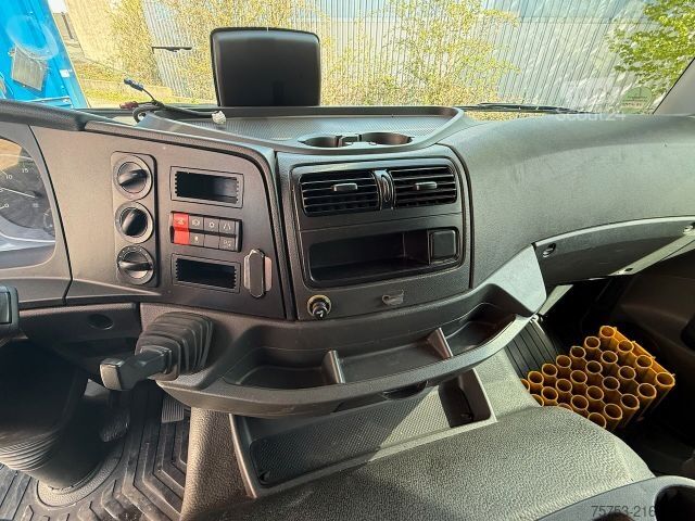 Camion plateau avec bâche MERCEDES-BENZ MB 1624L Atego Tautliner/Lbw, 1 Liege