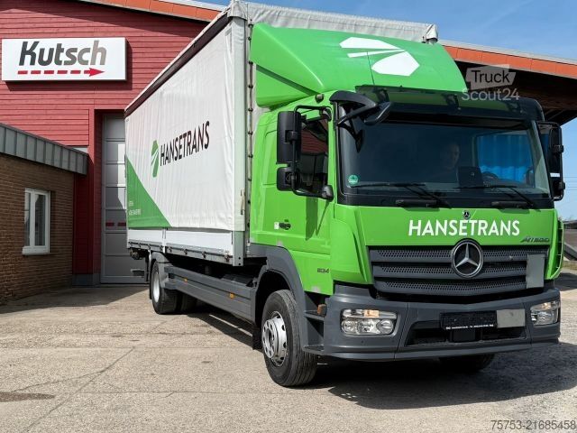 Camion plateau avec bâche MERCEDES-BENZ MB 1624L Atego Tautliner/Lbw, 1 Liege