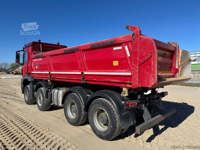 Camion-benne tricar MERCEDES-BENZ Arocs 3245, 8x4, Meiller, Bordmatik