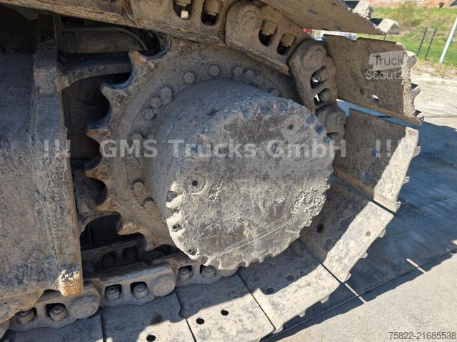 Larvegraver KOBELCO 210 NLC / Oil Quick SW 2 Löffel