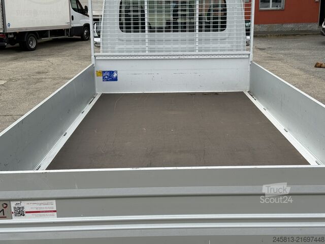 Furgón abierto Iveco DAILY 35-160