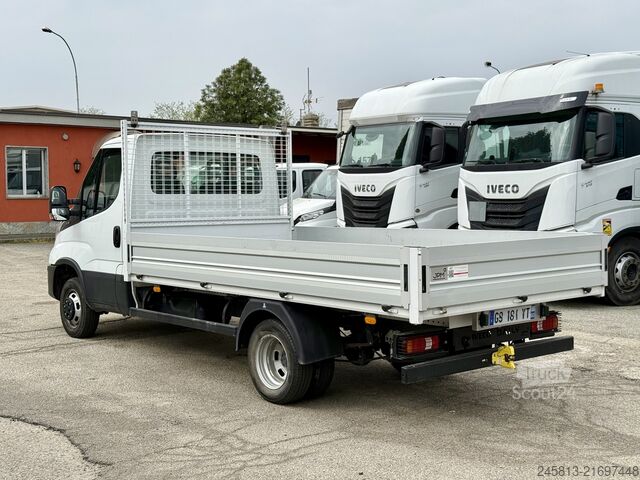 Furgón abierto Iveco DAILY 35-160