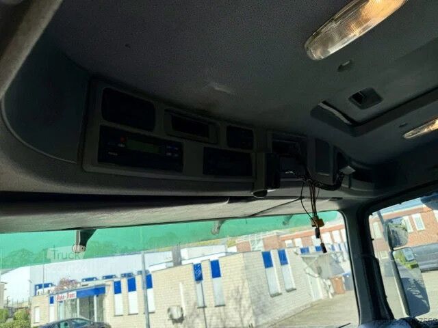 Standard-SZM Mercedes-Benz Actros 2644 Holz Kran Palfinger SRX47/Komplettzug