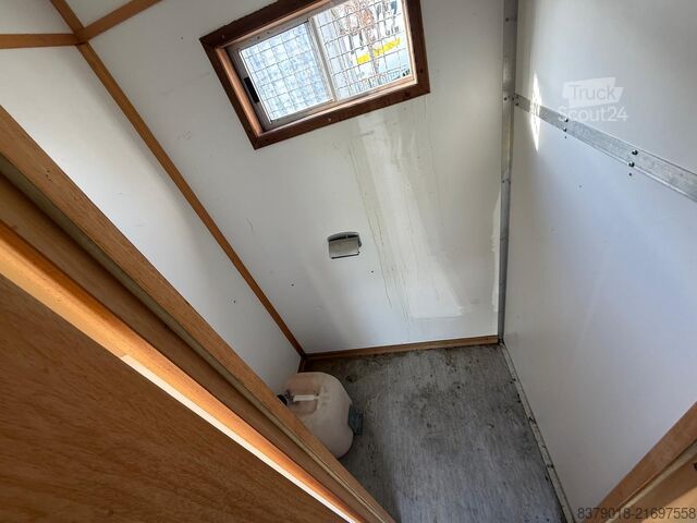 Būvniecības treileris Heinkel B2A6