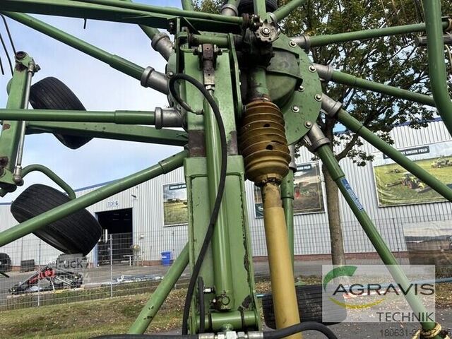 Šienapjovės technologija Krone SWADRO 810
