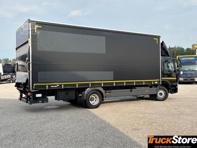 Kamion sa ravnom platformom i ceradom  Atego 1330LL CURTAINSIDER Curtainsider