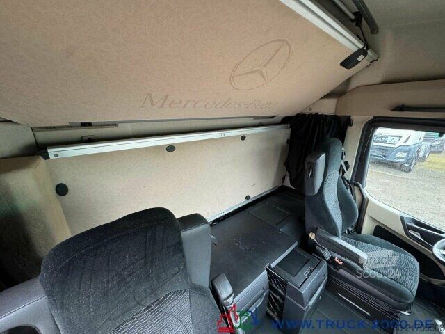 Maināms virsbūves kravas automobilis Mercedes-Benz Actros 2536 6x2 Mega Volumen 2 Betten + Retarder