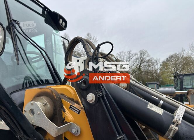 навантажувач Liebherr L 538