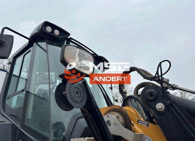 навантажувач Liebherr L 538