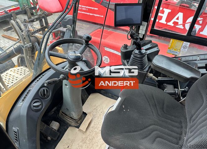 навантажувач Liebherr L 538