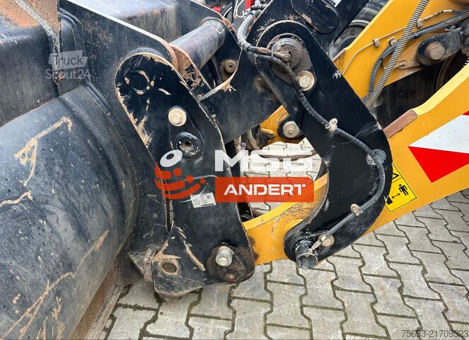 навантажувач Liebherr L 538