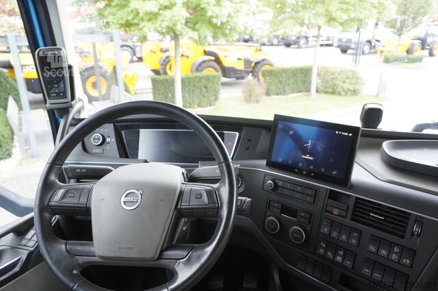 BDF / ADR Volvo FH 500 6x2 / 299 tho. km / 2024/ 3 units
