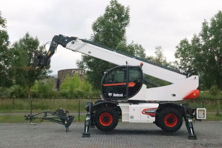 Rotierender Teleskoplader Magni RTH 5.25 | JIB WINCH | FORKS | ELECTRICALLY OPE...