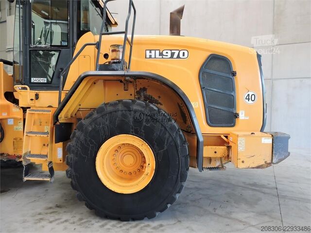 Pyöräkuormaaja HYUNDAI HL970