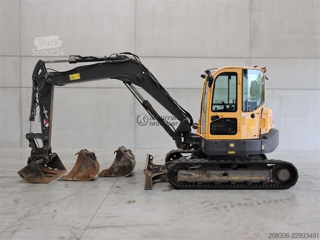  VOLVO ECR88D
