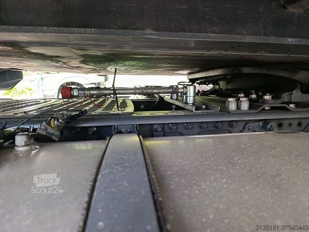 Standartinis vilkikas Daf 530 xg+