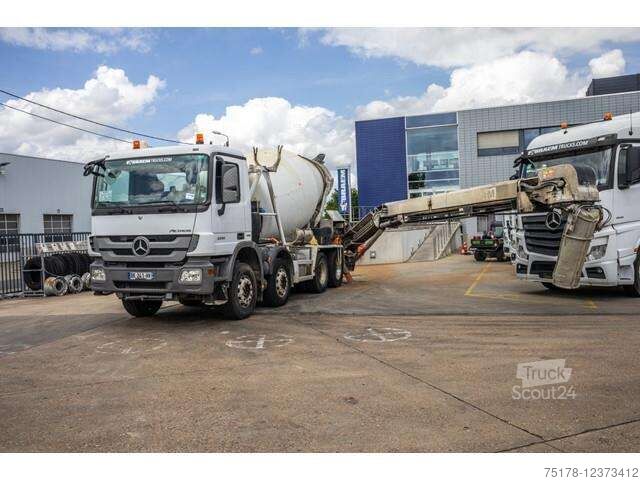 Mercedes-Benz ACTROS 3241 MP3 BAND/TAPIS/THEAM 16M