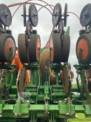 Прецизійна сівалка Amazone EDX 6000-TC