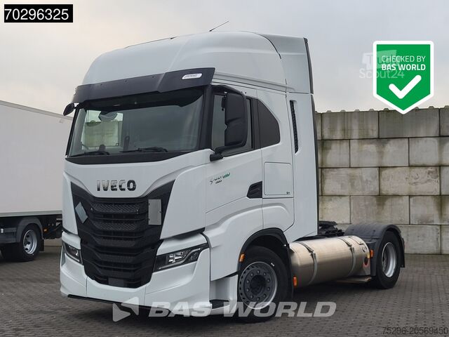 Padrão-SZM Iveco S-Way S-Way 4X2 LNG Retarder 2X Tanks