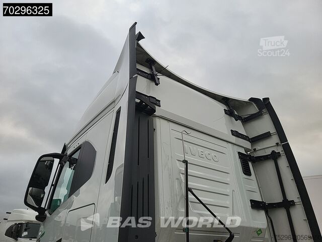 Padrão-SZM Iveco S-Way S-Way 4X2 LNG Retarder 2X Tanks