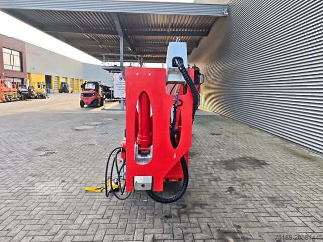 Plate-forme de travail télescopique articulée Multitel SMX 250.2