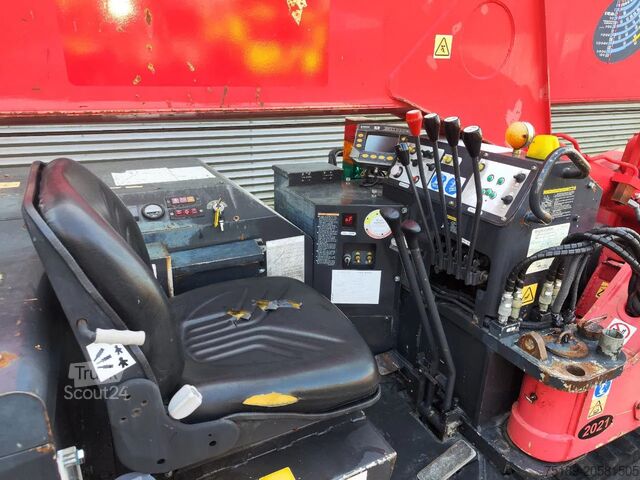 Gru mobile Unic URW 506 CDE