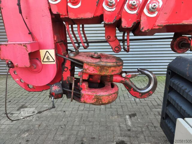 Gru mobile Unic URW 506 CDE