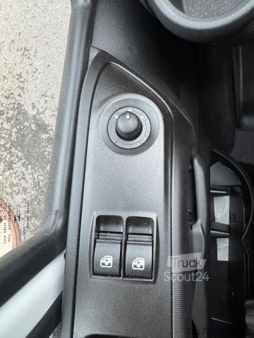 Høy tak varebil IVECO Daily 35S16 A8 *R3.520mm*Automatik*AHK*ACC*