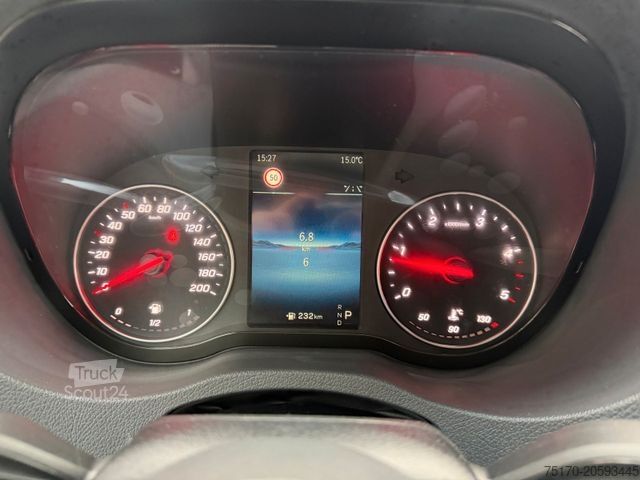 High top van MERCEDES-BENZ Sprinter 317 CDI 3665 9G AHK3,5to Klima Schwing