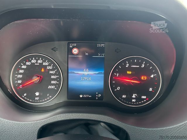 Furgoneta MERCEDES-BENZ Sprinter 317 CDI 9G 4325 Klima Kamera  SHZ AHK