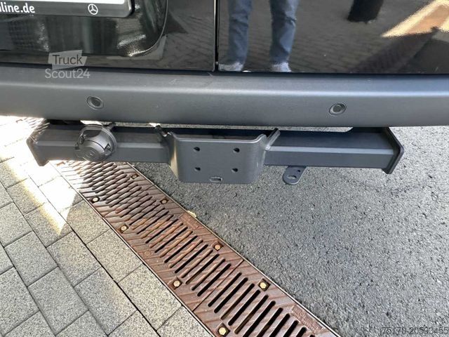 Furgon blaszak MERCEDES-BENZ Sprinter 319 CDI 4325 AHK DISTRONIC 360 Klima