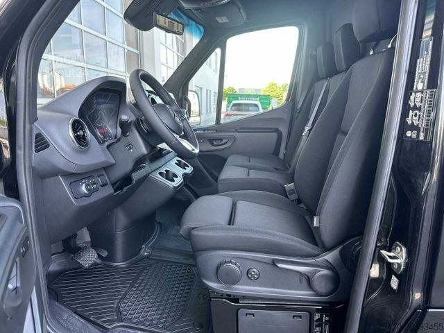 Panelvan MERCEDES-BENZ Sprinter 319 CDI 4325 AHK DISTRONIC 360 Klima