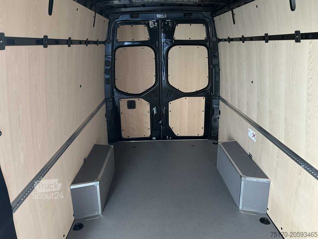 Fourgon surélevé MERCEDES-BENZ Sprinter 319 CDI 4325 AHK DISTRONIC 360 Klima