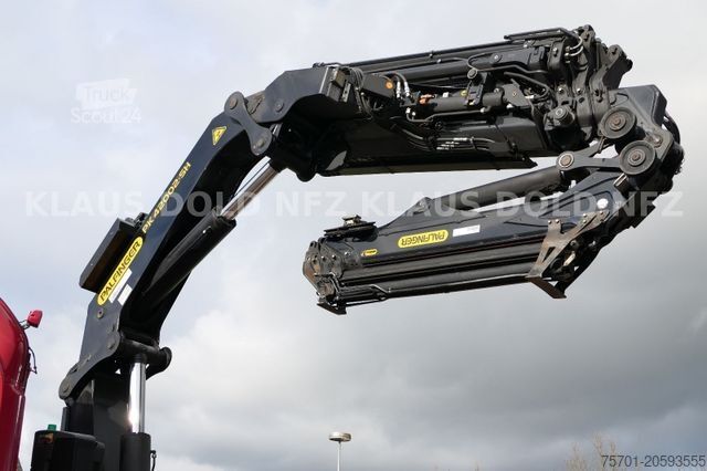 Camión de plataforma SCANIA R500 Pritsche Kran Palfinger Lift-/Lenkachse Eu5