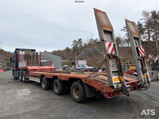 Standard-SZM Volvo FH16 540 truck m/ 2006 Damm machine trailer