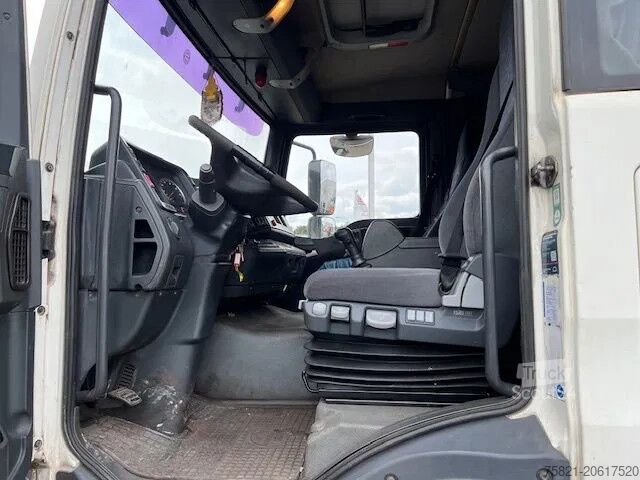 Vehicul de aspirație MAN TGA 35.410 (LOW KM)