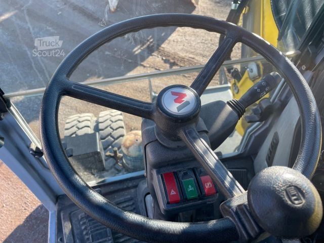 Mobilbagger NEUSON EW65 + div. Awzg!