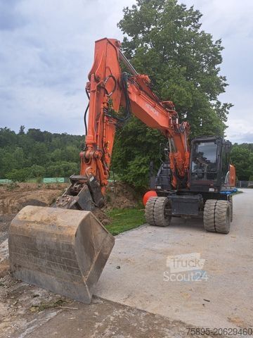 Kolový bagr HITACHI ZX170.6