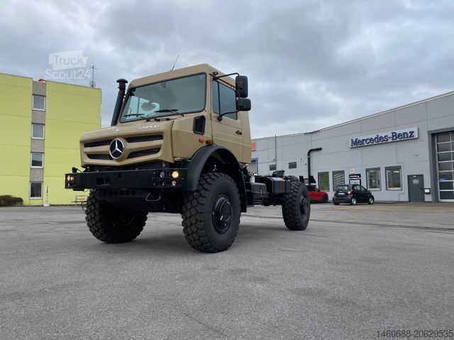 Speciale doeleinden vrachtwagen UNIMOG Unimog U4023 Wüstensand